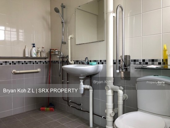 Blk 404 Jurong West Street 42 (Jurong West), HDB 5 Rooms #177895262